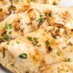 Grilled chicken with lemon and herbs.